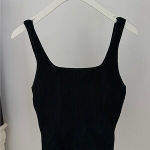 Babaton Black Ribbed Tank Top